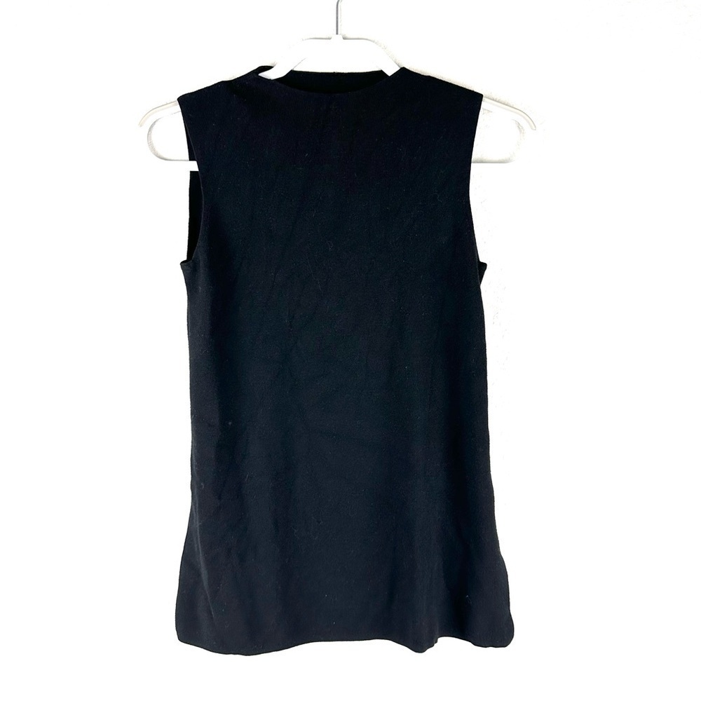 M.M. LaFleur Black Sleeveless Sweater Top Size Small